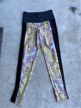 Noli Black Performance Leggings